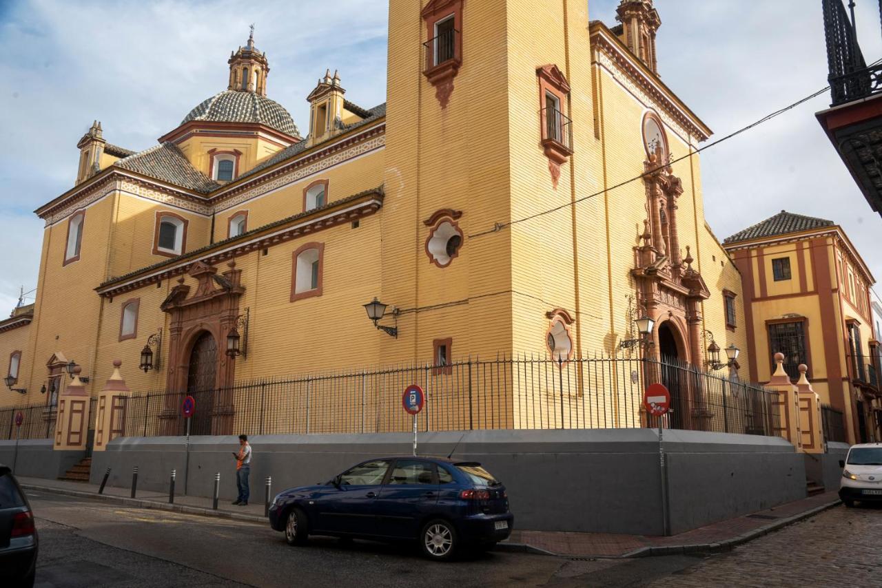 180 Precioso Con Patio San Bernardo 4 * Seville